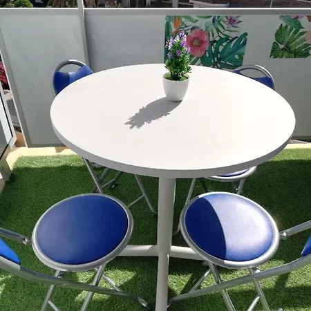 Apartamento Muy Moderno Con Vistas *